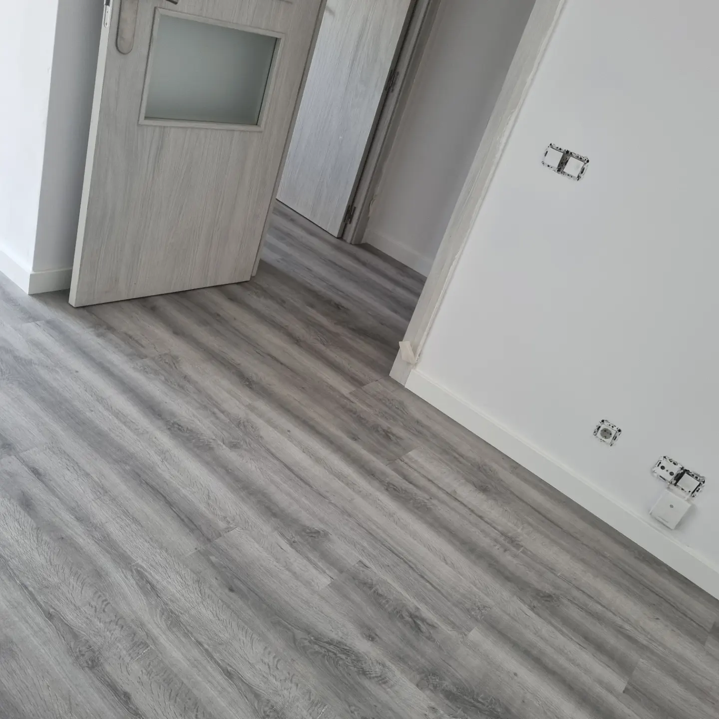 Parquet instalado, detalle de las juntas